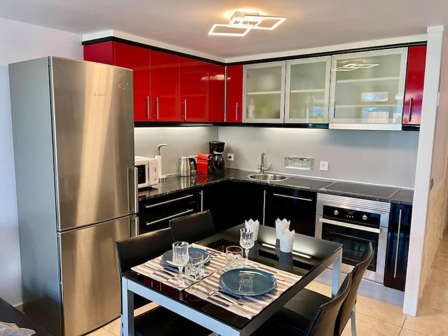 Tamaran 102 - Los Campos - Lux Garden Apt Near Dunes, Quiet-Central-Renovated San Bartolome Bagian luar foto