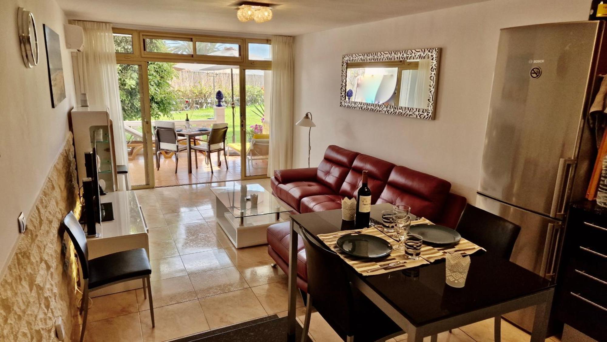 Tamaran 102 - Los Campos - Lux Garden Apt Near Dunes, Quiet-Central-Renovated San Bartolome Bagian luar foto